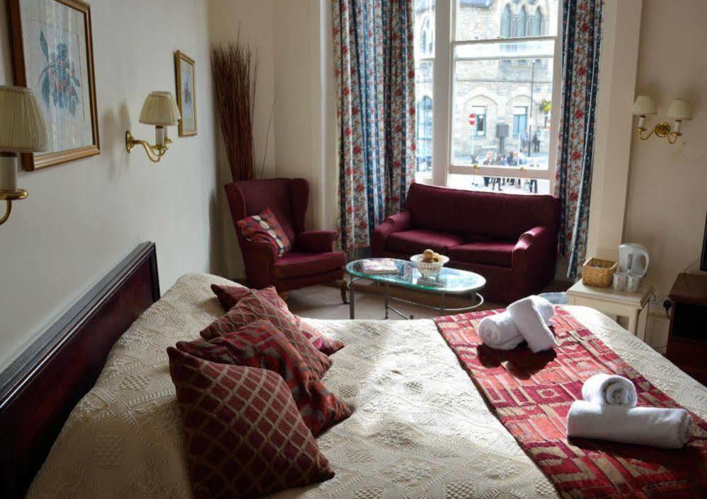 The Royal Hotel Лланголлен Экстерьер фото
